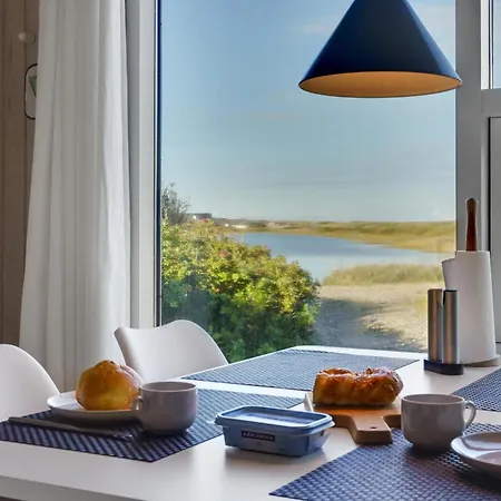 Amazing In With View Holiday home *